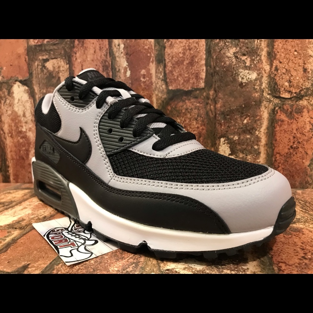 NEW Nike Air Max 90 Leather Black White Vapormax - Picture 8 of 8